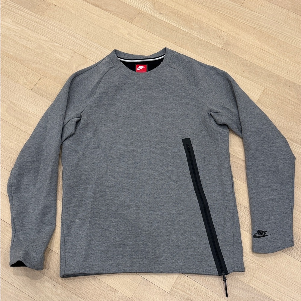 Nike longsleeve medium